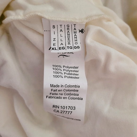 Long Lace Maxi Skirt - Picture 15 of 15